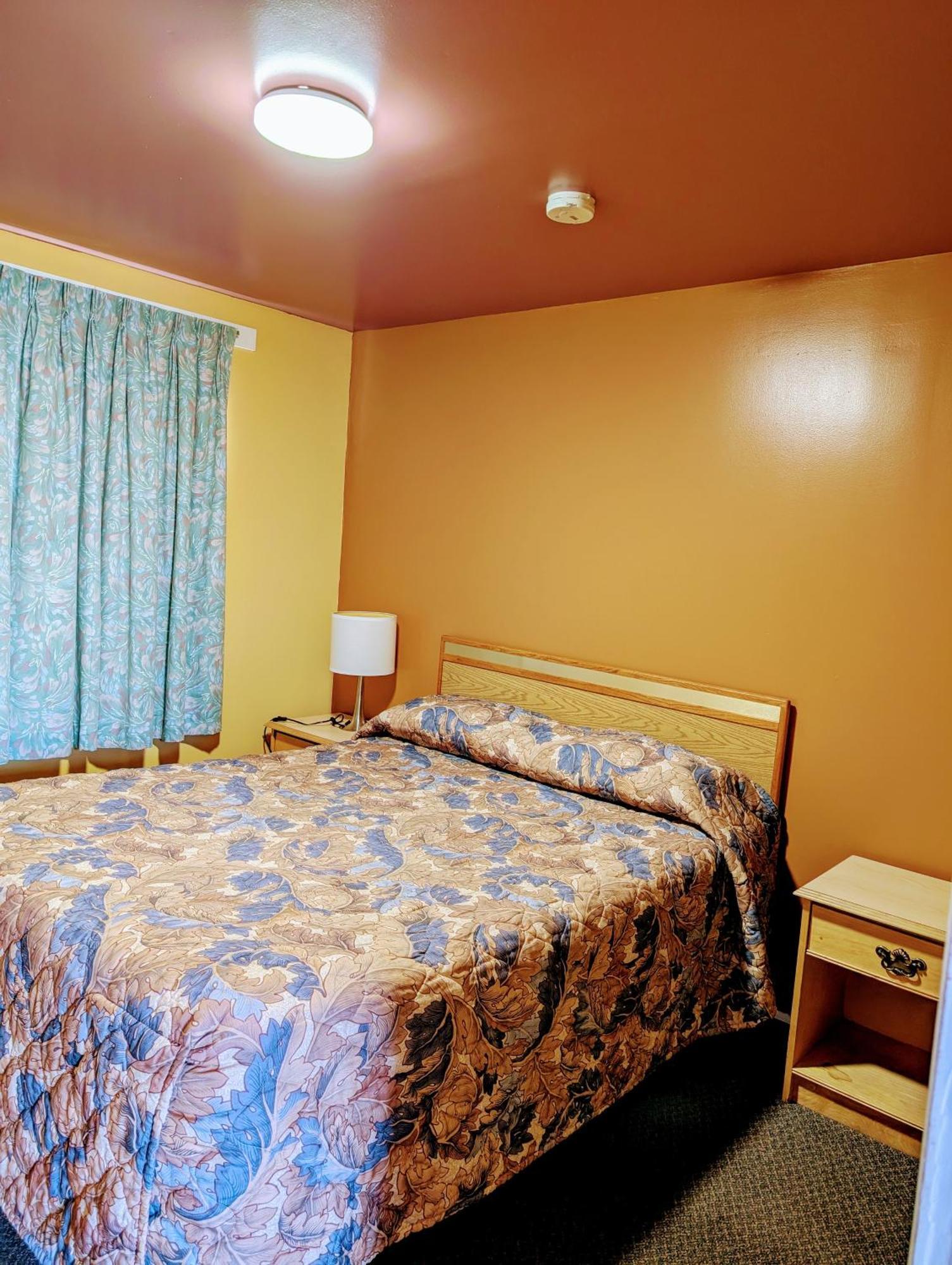 Gold Pan Motel Quesnel Kültér fotó