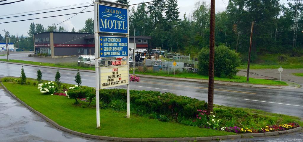 Gold Pan Motel Quesnel Kültér fotó